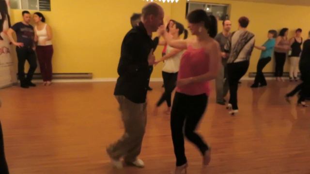 Ghita & Stéphane (Salsa freestyle) à la Soirée Vétérans chez Toca Danse le 27 Mars 2015 смотреть онлайн