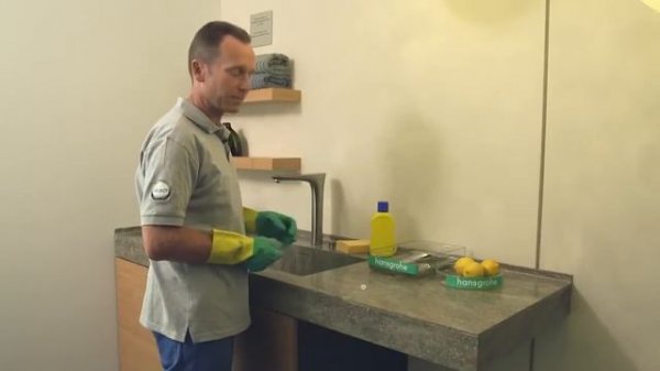 Очистка от накипи и чистка ручного душа Hansgrohe Raindance Select