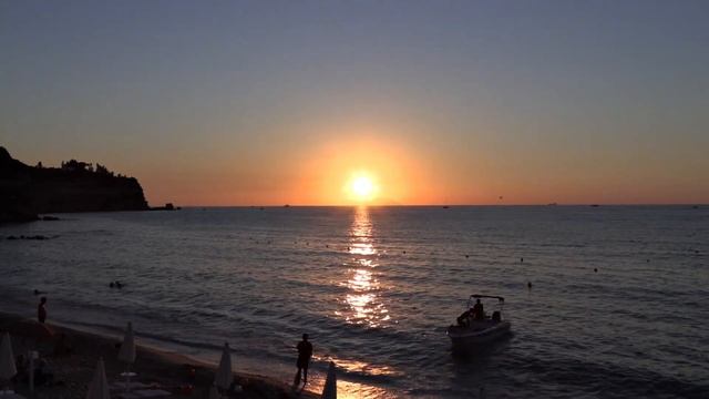 Tour Calabria, Tropea , Arco Magno, Travel short video Canon Legria GX10 смотреть онлайн
