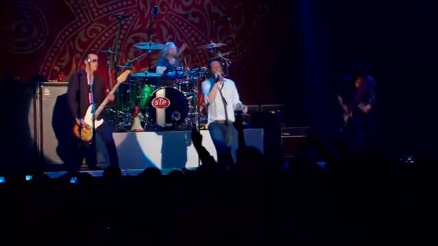 Stone Temple Pilots - Tumble in the Rough (Blender Theater, New York City 2010) смотреть онлайн