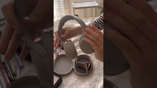 анпакинг/асмр навых наушников Sony WH-1000X M3 смотреть онлайн