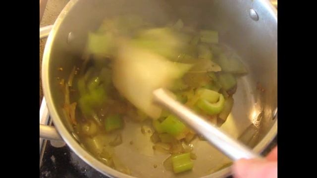 CREAM OF CELERY SOUP With Lobster Or Crab /professional Restaurant Recipe