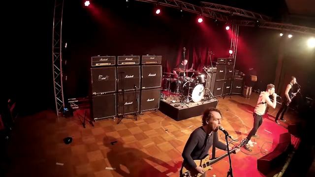 Dangerous Young AC/DC Tribute - Dirty Deeds Done Dirt Cheap (Snippet 1) смотреть онлайн