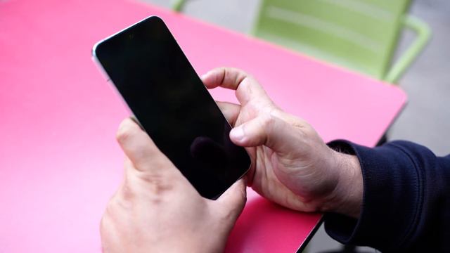 Xiaomi 14 In Pakistan | Unboxing & Impressions