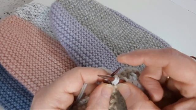 Шапка бини спицами. Мастер класс. смотреть онлайн