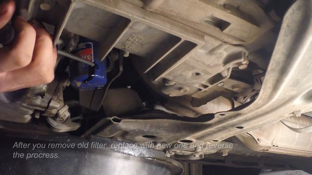 Honda CRV 2007 Oil Change смотреть онлайн