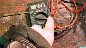 как проверить АМПЕРАЖ ,силу тока при зарядке АККУМУЛЯТОРА