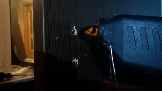 Клеевой пистолет. Ремонт мебели. смотреть онлайн