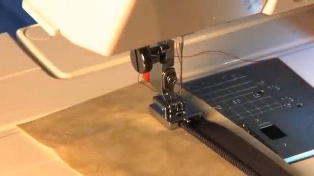 How to use Janome Concealed Zipper Foot смотреть онлайн
