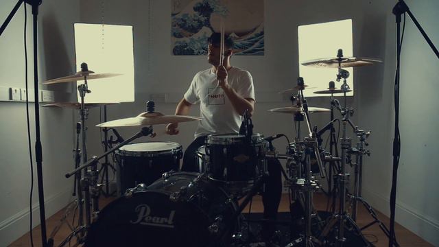 Ghost On The Dance Floor - blink-182 - Drum Cover смотреть онлайн