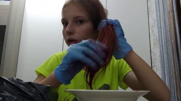 Крашу волосы тенями