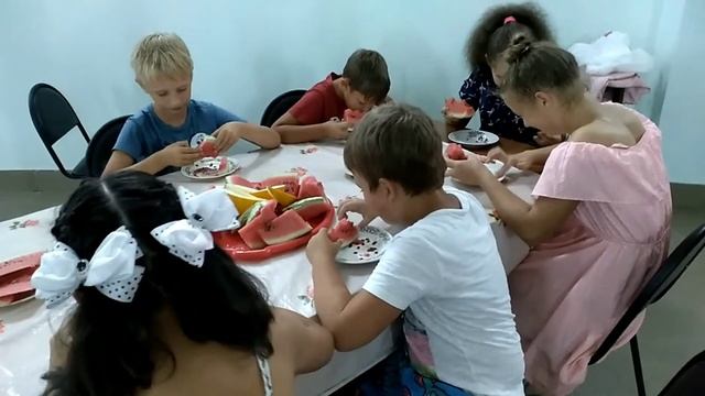 Камышинский муниципальный район Воднобуерачный СДК игровая программа "Арбуз карапуз" смотреть онлайн