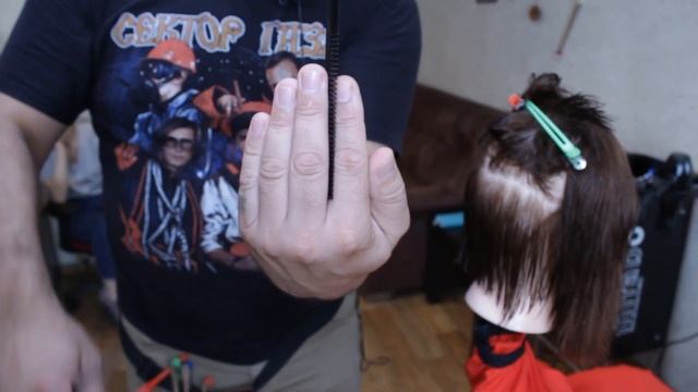 Стрижка затылка. О стрижке, Об оттяжке, О проборах, О нюансах, О том , как правильно держать ножниц смотреть онлайн