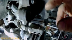 как поменять колодки на Mitsubishi Pajero Sport