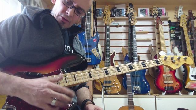 Slap essentials. Short double thumb pattern. BASS LESSON смотреть онлайн