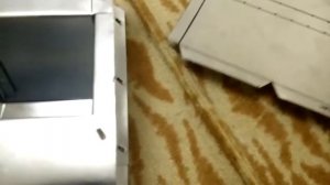 Бункерная кормушка для кроликов с подробными размерами.