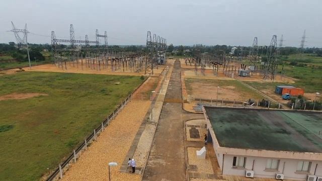 Vue aérienne du poste CEB de Sakété Travaux d'extension du DAEM смотреть онлайн