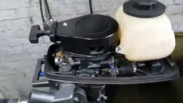 Suzuki 4 Лодочный мотор(лот 49) смотреть онлайн