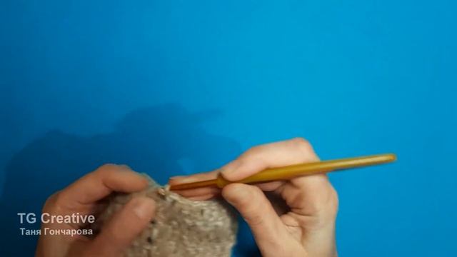 Варежки «Лесные шишечки» крючком. Crochet mittens "Forest cones". смотреть онлайн