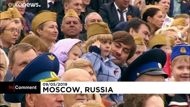 Militärparade zum Jahrestag: Moskau feiert Weltkriegsende смотреть онлайн