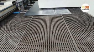 Как делают вырубку, формовку и пуклевку! Координатно пробивной пресс.