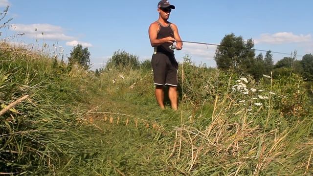 Ловля на отводной поводок и попла-поппер. Некрупная рыба на каждом забросе. смотреть онлайн