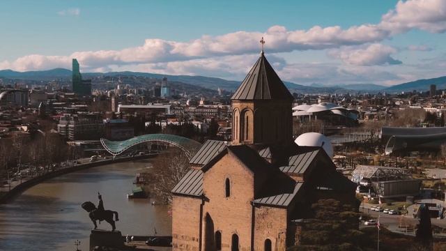 Искусство и Собственная Уникальность