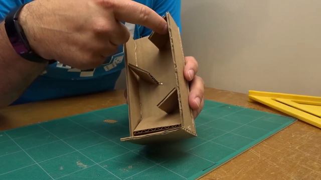 D&DIY Free Dice Tower смотреть онлайн