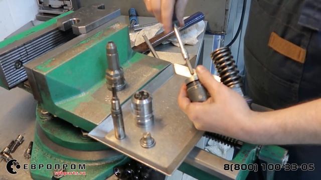 Ремонт, диагностика дизельных форсунок на автомобиле ИВЕКО. смотреть онлайн