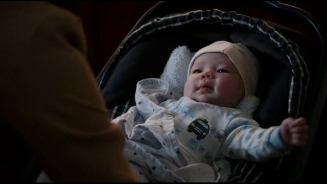 Реджина приносит Генри обратно в приют  3x09