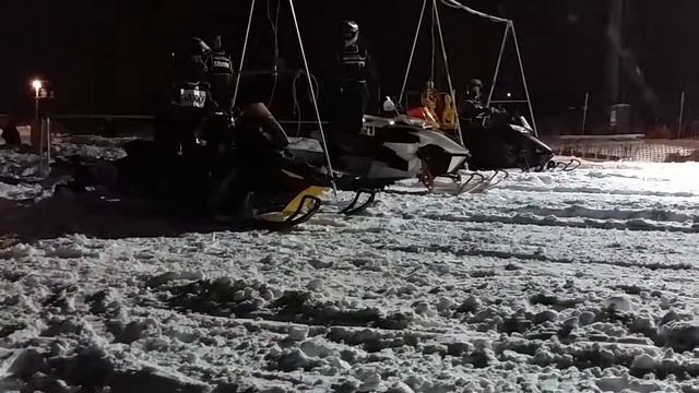 Artic cat turbo vs brp 1200 turbo hill drag смотреть онлайн