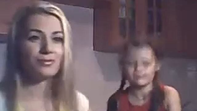 Я укутывАю убаЮкиваАю Лет 11 назад))