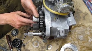 Ремонт коробки передач двигателя Минск .  Сборка КПП 2 часть.
