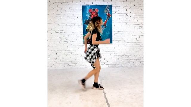 Девушка классно танцует ? Shuffle Dance & Cutting Shapes ? Alicia Keys - Time Machine смотреть онлайн