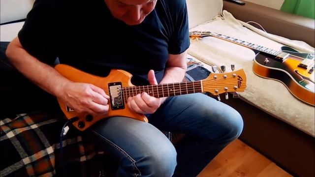 Детская электрогитара смотреть онлайн