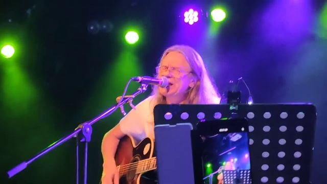 Сергей (Чиж) Чиграков. 09.04.2021 Клуб 16 Тонн смотреть онлайн