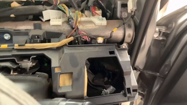 Toyota Rav 4 Core Replacement смотреть онлайн