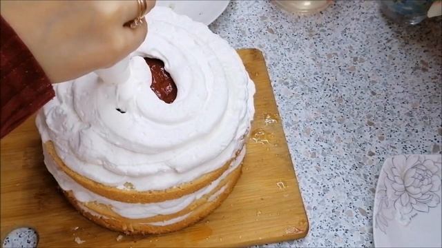 Торт с клубничным конфи.Торт, который стоит попробовать!!! смотреть онлайн