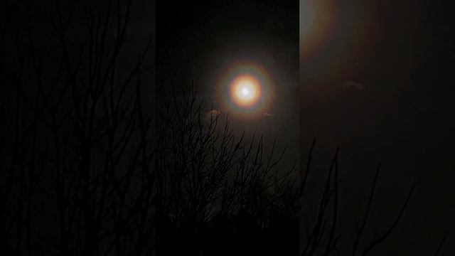 лунное гало. впервые мне удалось снять его так правдоподобно 🌈 смотреть онлайн