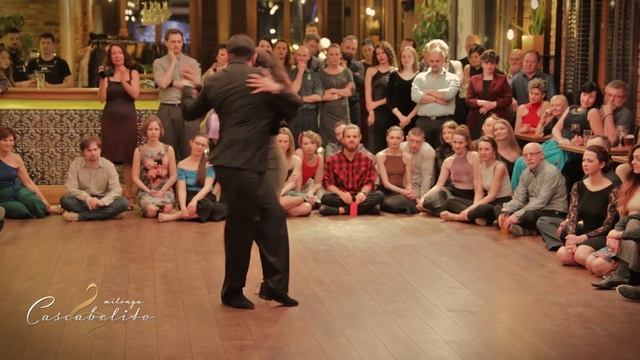 Tekla Gogrichiani & Julio Saavedra - Milonga Cascabelito (1/4) смотреть онлайн