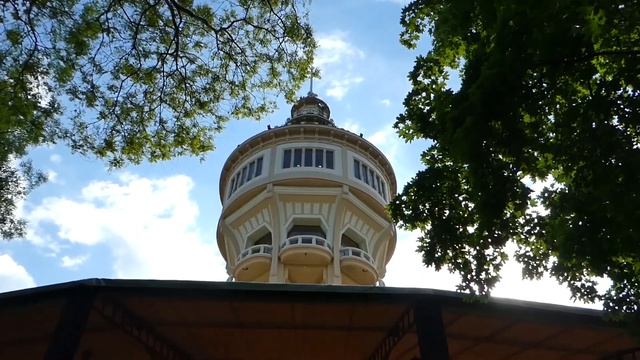 Visit Margaret Island City Park Budapest Hungary. смотреть онлайн