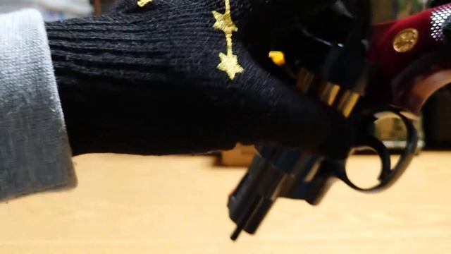 クラウンモデル COLT PYTHON 2.5インチ 10才以上用を撃ってみただけ смотреть онлайн