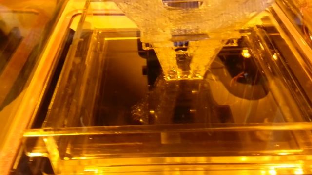 CES 2013: Form1 3D Printer from FORMLABS (Stereolithography) смотреть онлайн