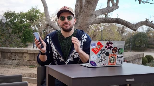 НАКОНЕЦ! УБИЙЦА Galaxy Flip смотреть онлайн