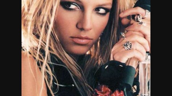 Britney Spears - Circus (Junior Vasquez Club Circus Remix) HQ