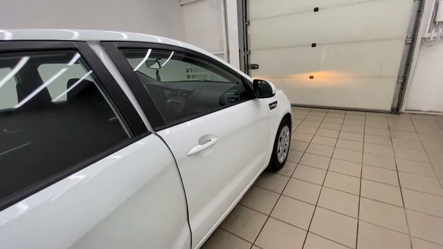 Kia Rio '2014 смотреть онлайн
