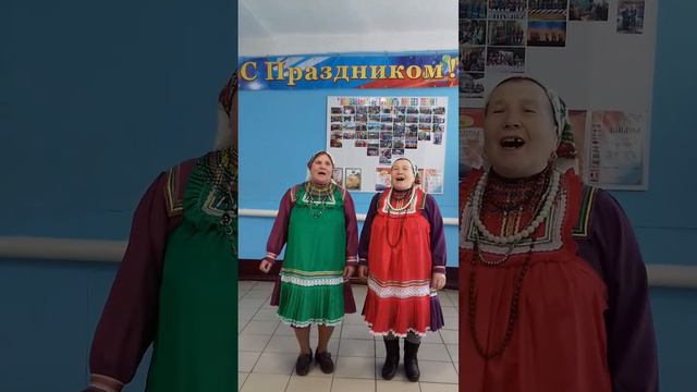 "Мама" в исполнении участниц фольклорного ансамбля "Мокшаваня" смотреть онлайн