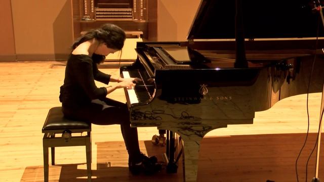 Mozart - Piano Sonata No. 1 in C major, K. 279 - Allegro - Nino Modebadze смотреть онлайн