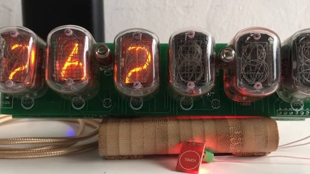 Часы Nixie clock 6 индикаторов ин-12 (TTP223) смотреть онлайн