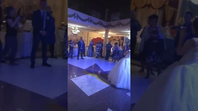 Песня невесты,сюрприз жениху,классная песня,необычное Love Story. смотреть онлайн